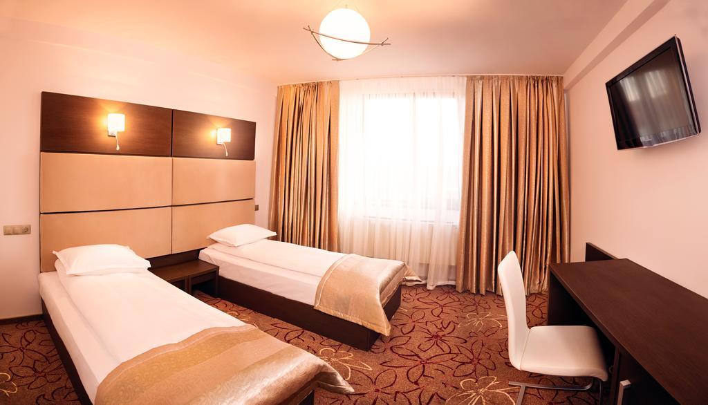 Hotel Bliss Sibiu Phòng bức ảnh